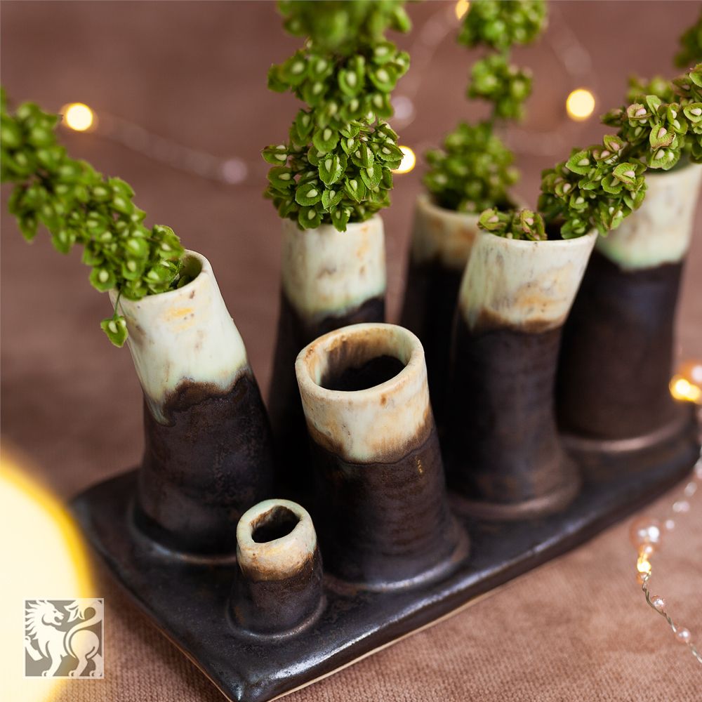 Ваза необычной формы «Кратер»