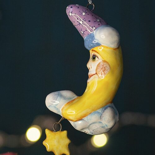 Месяц (с подвесной звездочкой) фото