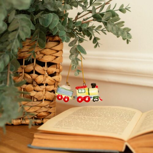 Паровоз с вагончиком фото