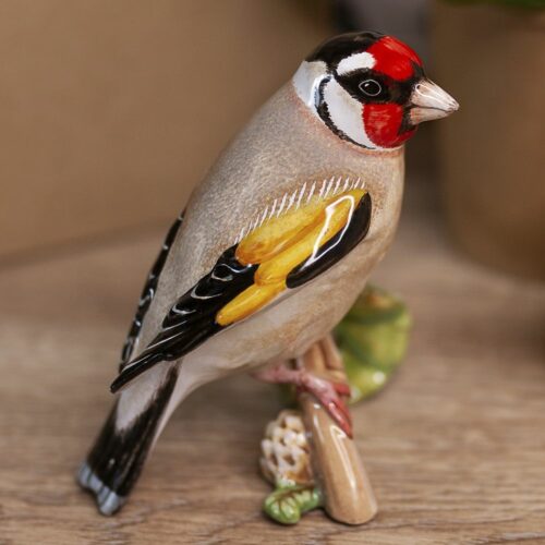 Статуэтка Щегол майолика фото