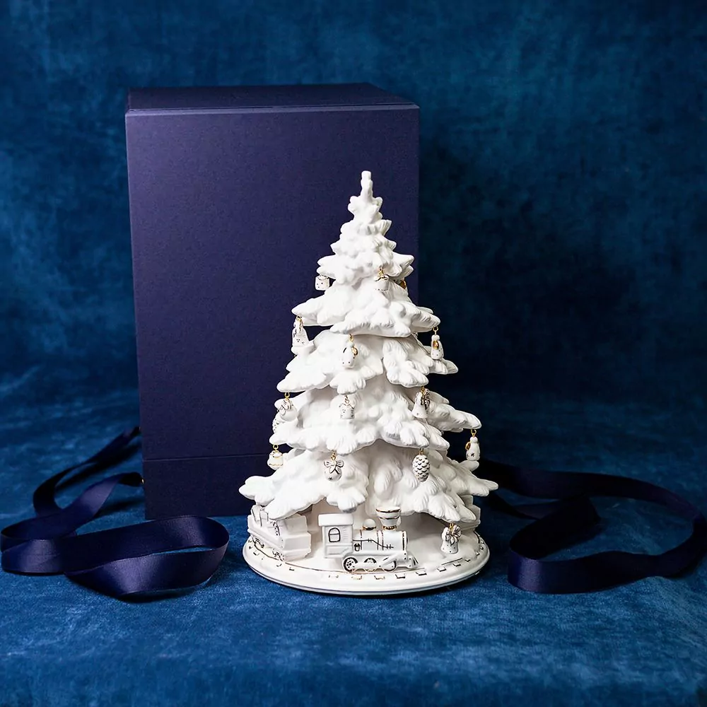 статуэтка елочки из керамики