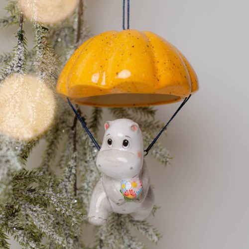 Ёлочная игрушка Бегемотик с парашютом фото