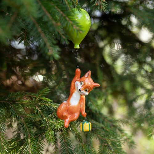 Лисенок с шаром фото