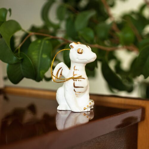 Дракон фарфор с золотом фото