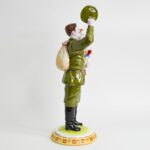 Солдат с ребенком